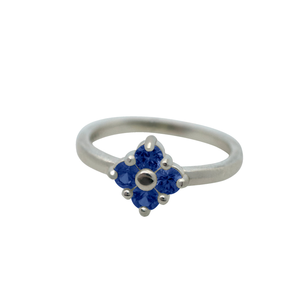 White-Gold-Blue-sapphire-Lucky-Clover-Ring