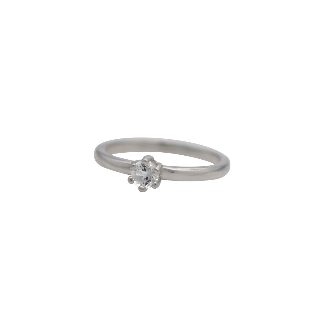    Clear-Quartz-Sterling-Silver-Birthstone-Solitare-Stacking-Ring