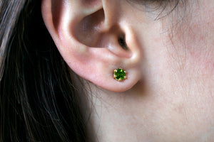 5mm-Gold-Green-Tourmaline-Faceted-Studs