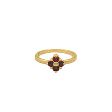Load image into Gallery viewer, garnet-Lucky-Clover-ring
