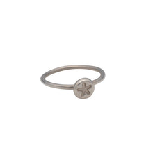Load image into Gallery viewer, Starfish Ring in Sterling Silver
