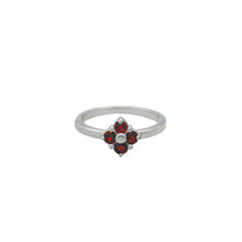 Load image into Gallery viewer, garnet-Lucky-Clover-ring

